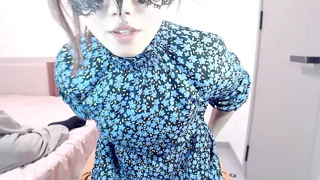 XIXI11111 from StripChat