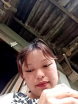 XoiXoi232 from StripChat