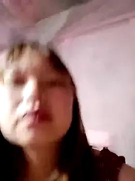 XoiXoi232 from StripChat