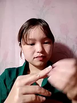 XoiXoi232 from StripChat