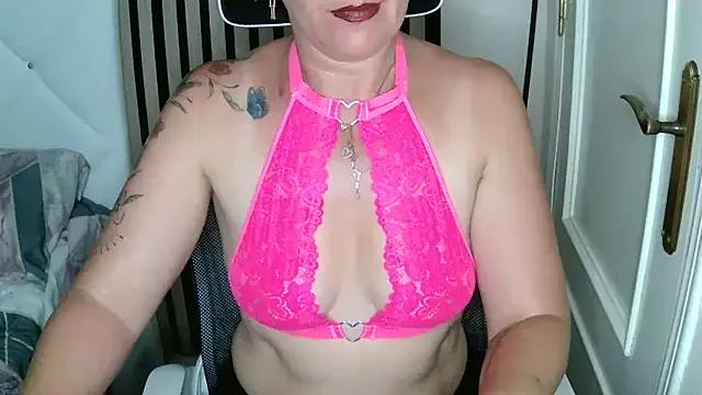 xxNoeliaxx from StripChat