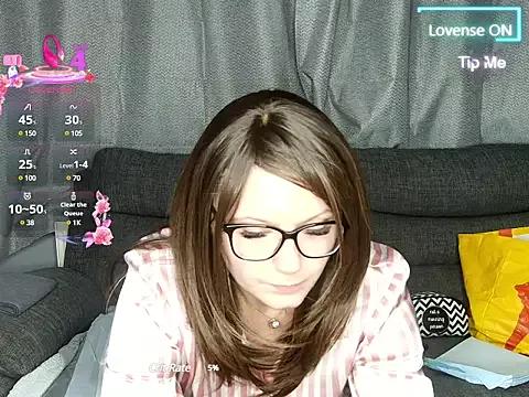 XxxIrishCreamxxX from StripChat
