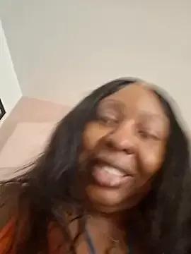 XXXLollipopsJuicy from StripChat