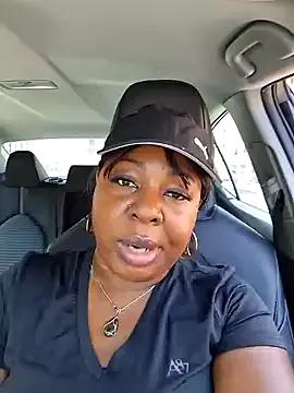 XXXLollipopsJuicy from StripChat