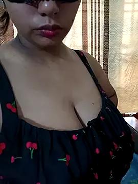 xxxsrilankagirl from StripChat