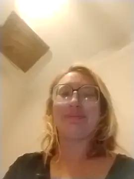 xXxWhoreAbleX from StripChat