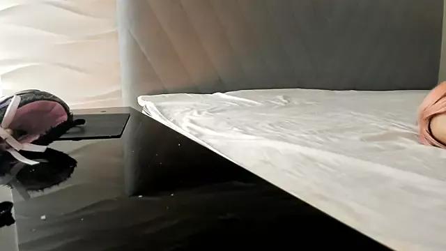 yanyaan from StripChat is Freechat