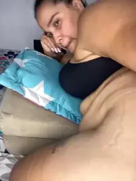Yara__nasar webcams show profile image 