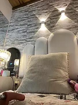 Yassy_vazquez from StripChat