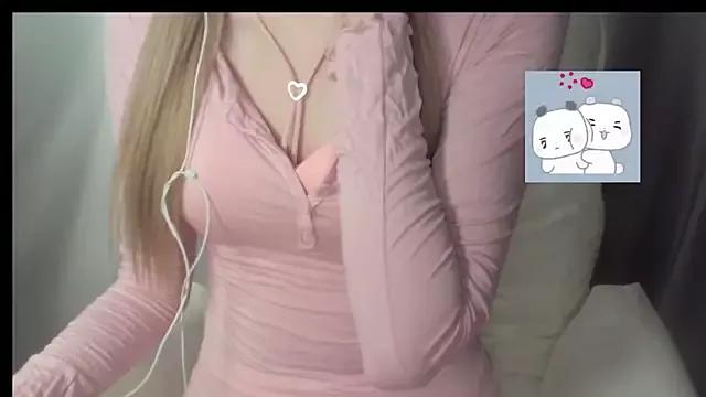 yaya_fun from StripChat