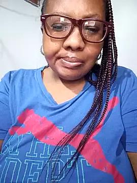 YELLOW_BONE from StripChat