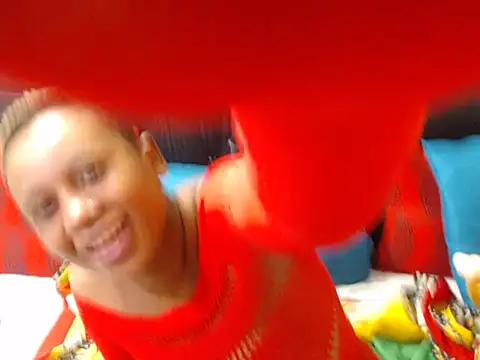 yellowsexy123 from StripChat
