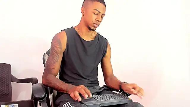 YeremiBrowm from StripChat