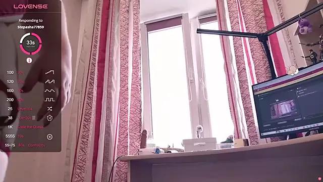 Yes_senia webcams show profile image 