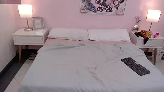 Yinyang_gh from StripChat