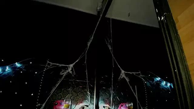 yiyisandoval from StripChat