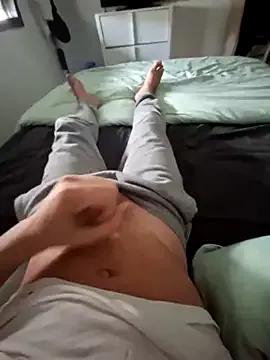 Yoaannn from StripChat