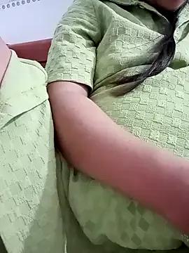 Yoo_j from StripChat