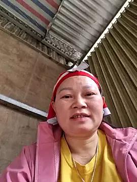 yoowwmr from StripChat