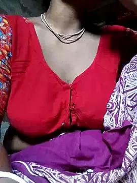 Your-Manu from StripChat is Freechat