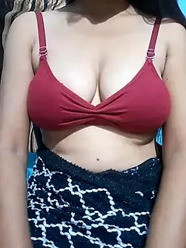 Your-sweety from StripChat is Freechat