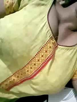 Your_favourite_bhabhi webcams show profile image 