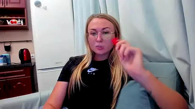 your_Goddess_Eva from StripChat is Freechat