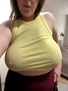 Your_Hot_Sister01 from StripChat is Freechat