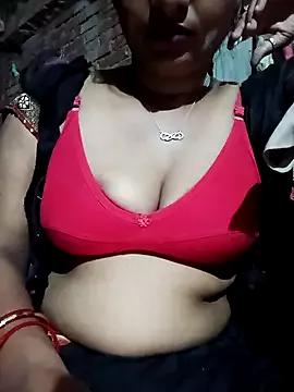 YOUR_MOMMYY from StripChat is Freechat