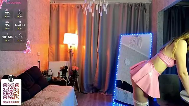 your_sweet_girlfriend from StripChat is Freechat