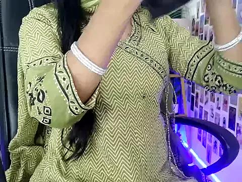 Your_Tanu_02 webcams show profile image 