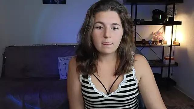 yourariell from StripChat is Freechat