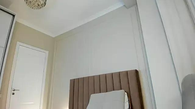 yourerror_404 from StripChat is Freechat