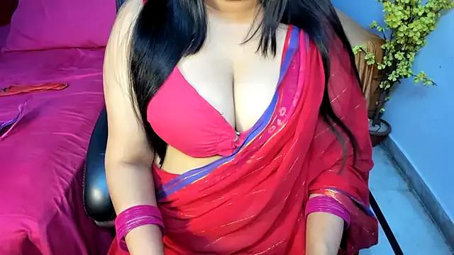YourKittuu from StripChat is Freechat
