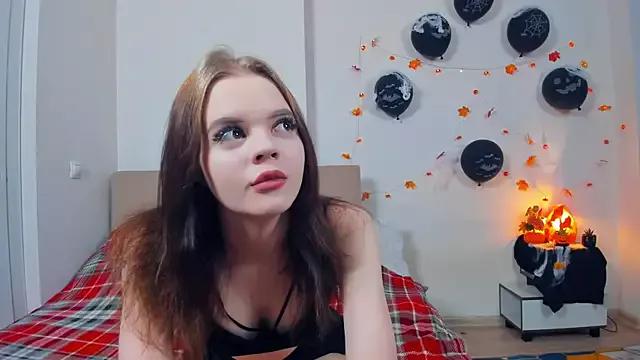 YourLovelyLily from StripChat is Freechat