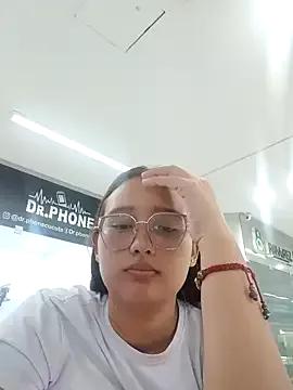 Yourmilker01 from StripChat is Freechat