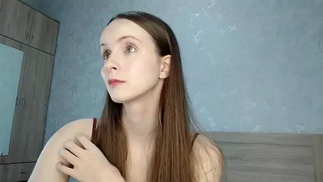 Discover our girls online shows and discover the company of countless livestreamers, with stunning shapes, sex toys and more.