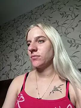 YourSunnyBabyLove from StripChat is Freechat