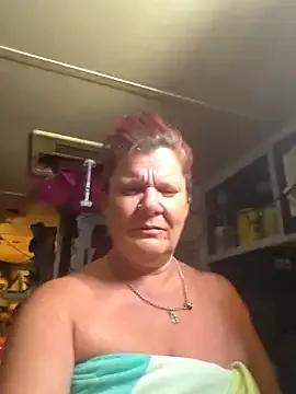YOURWIFEY webcams show profile image 