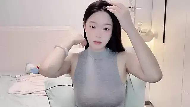 yoyoyo7799 from StripChat