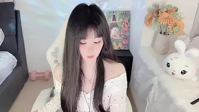 yuii-7 from StripChat