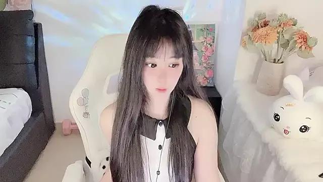 yuii-7 from StripChat