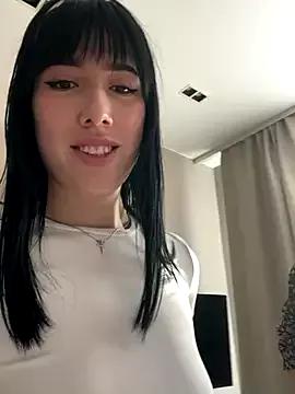 YukiPevartin webcams show profile image 