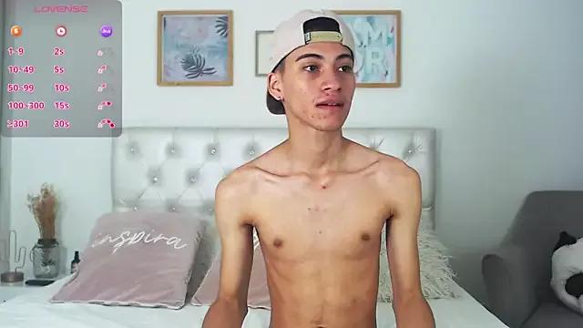 Yulian_vasquez webcams show profile image 
