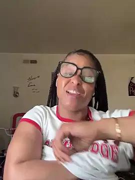 yummy0322 from StripChat