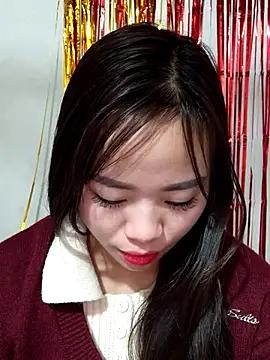 Yummy2k2 from StripChat