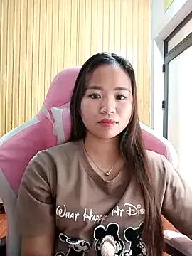 Yummy2k2 webcams show profile image 