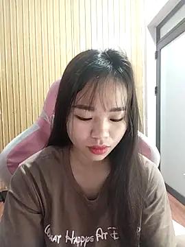 Yummy2k2 from StripChat
