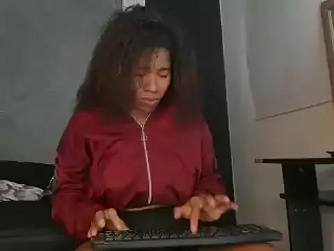YummyDuooo from StripChat