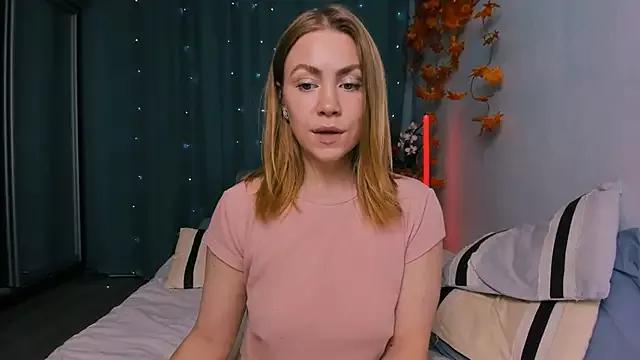 YummyYam from StripChat